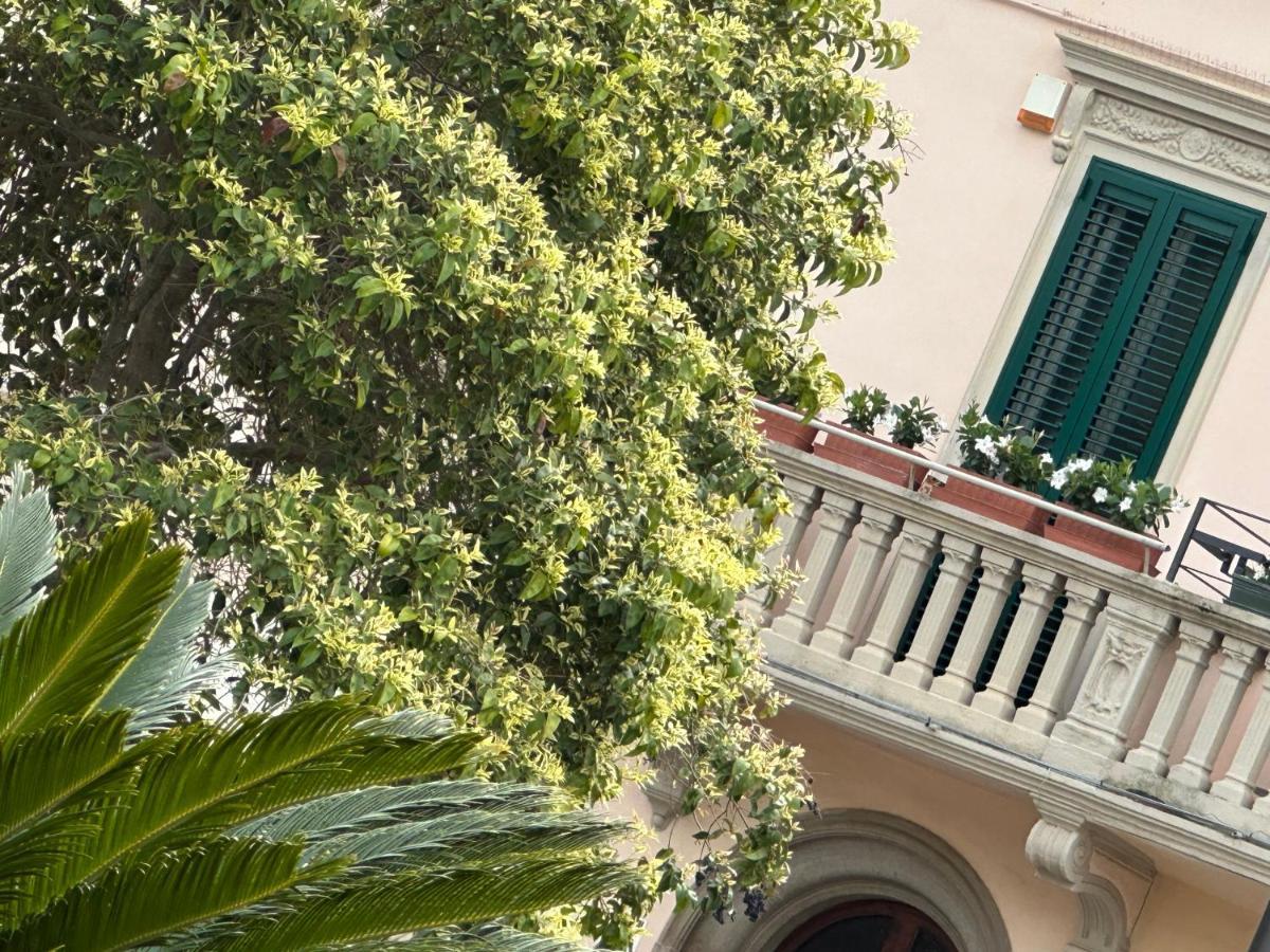 Domus Socolatae Residenza D'Epoca Charming B&B - Adults Only Follonica Kültér fotó